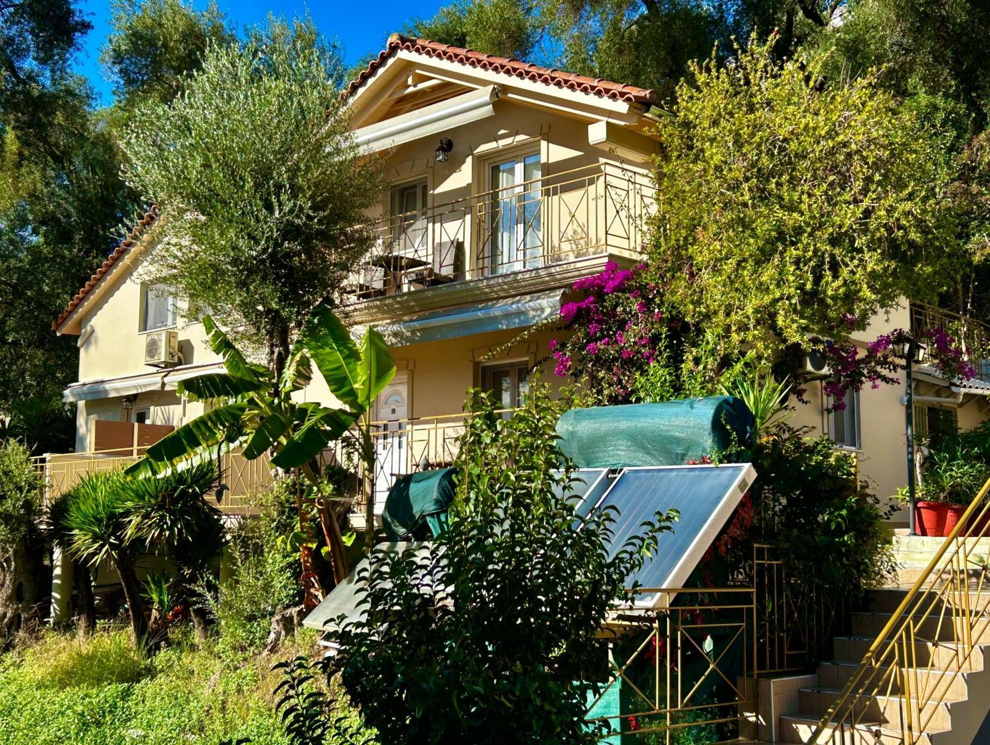 Tramonto Maisonettes & Suites Parga Exterior foto